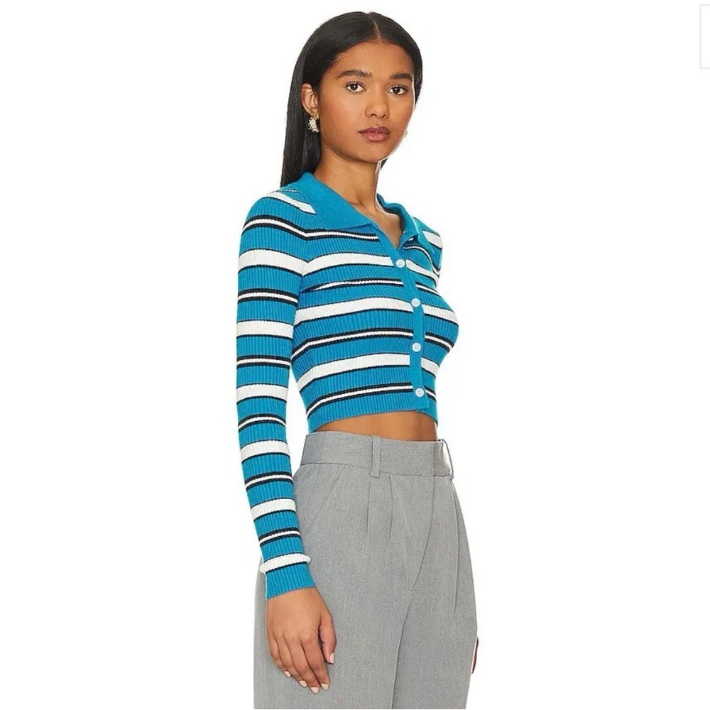 Superdown Keyara Button Up Top in Blue Multi - Picture 2 of 6